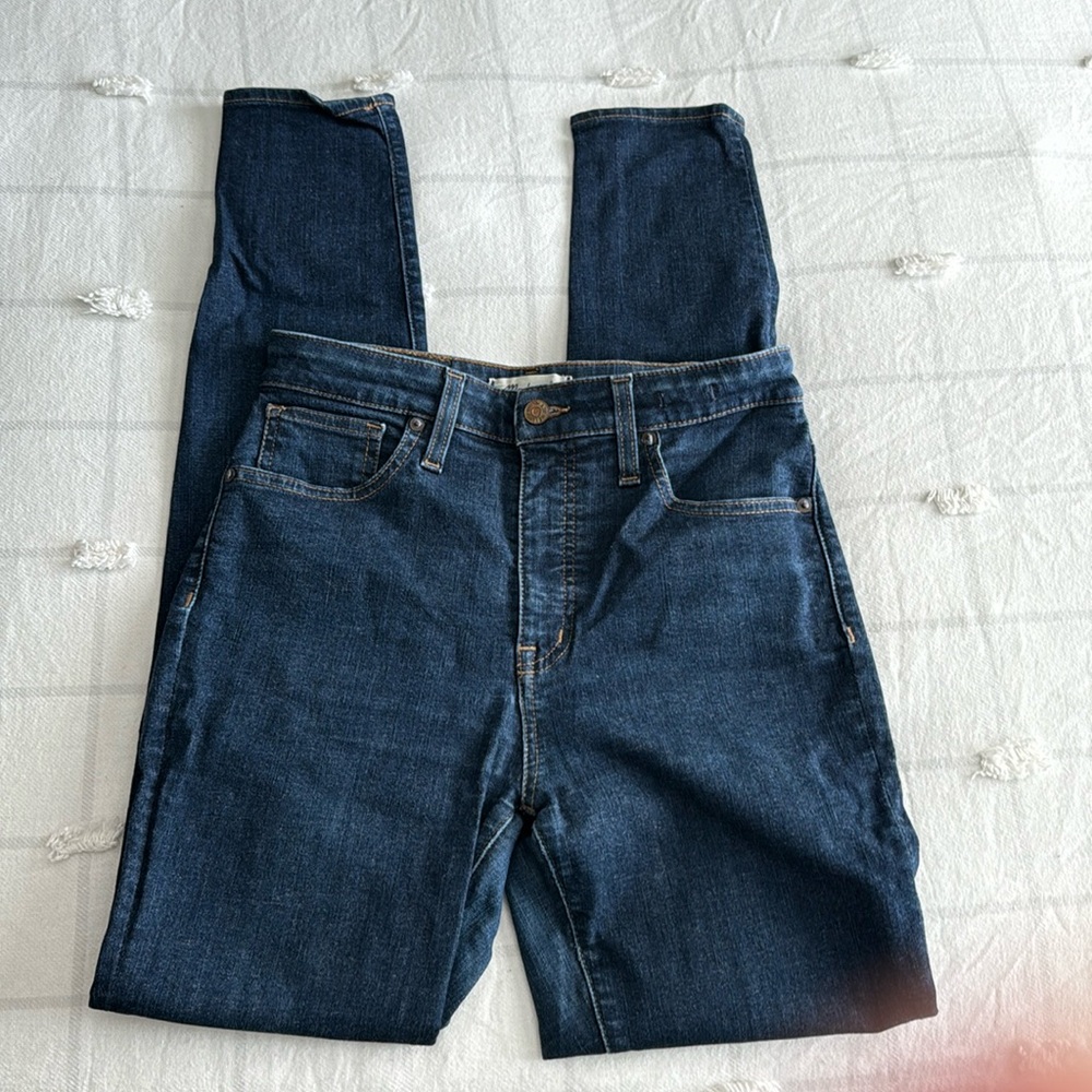 EUC Madewell Curvy High-Rise Jeans